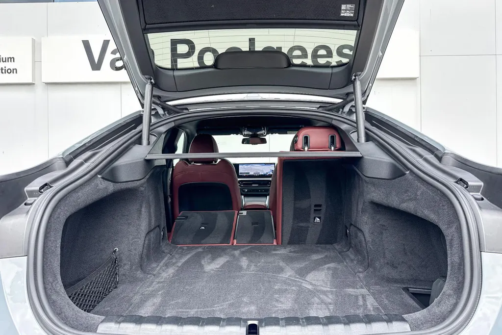 BMW i4 M60