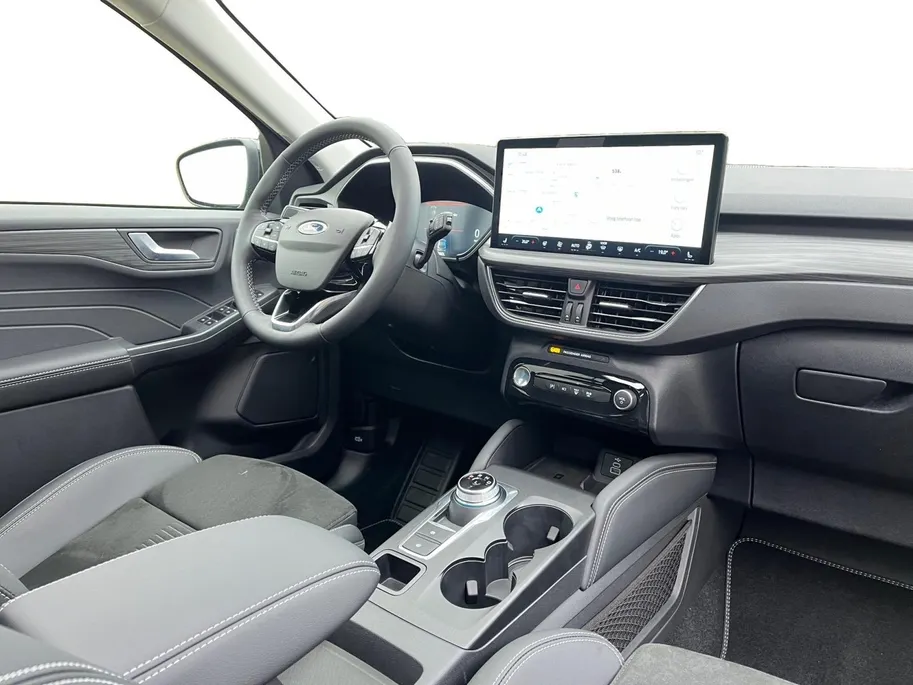Ford Kuga 2.5 PHEV Active X | Te Bestellen | Actiekorting €5000,- | Private Lease vanaf €594,- P/M | Schuif/Kantel Dak | Wegklapbare Trekhaak | 360 Camera |