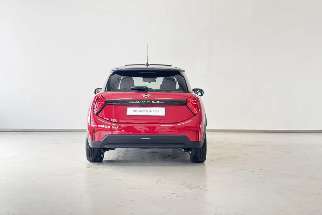 MINI Cooper 3-deurs 1.5 Cooper C Classic L