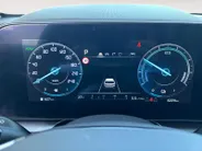 Kia Niro 1.6 GDi Hybrid DynamicPlusLine | Apple Carplay / Android Auto | Navigatiesysteem | Stoel + Stoelverwarming | Licht + Regensensor | Elektrisch bedienbaar Schuif / Kanteldak | Elektrisch Bedienbare Achterklep | Cruise Control Adaptief | Rijstrooksensor + Co
