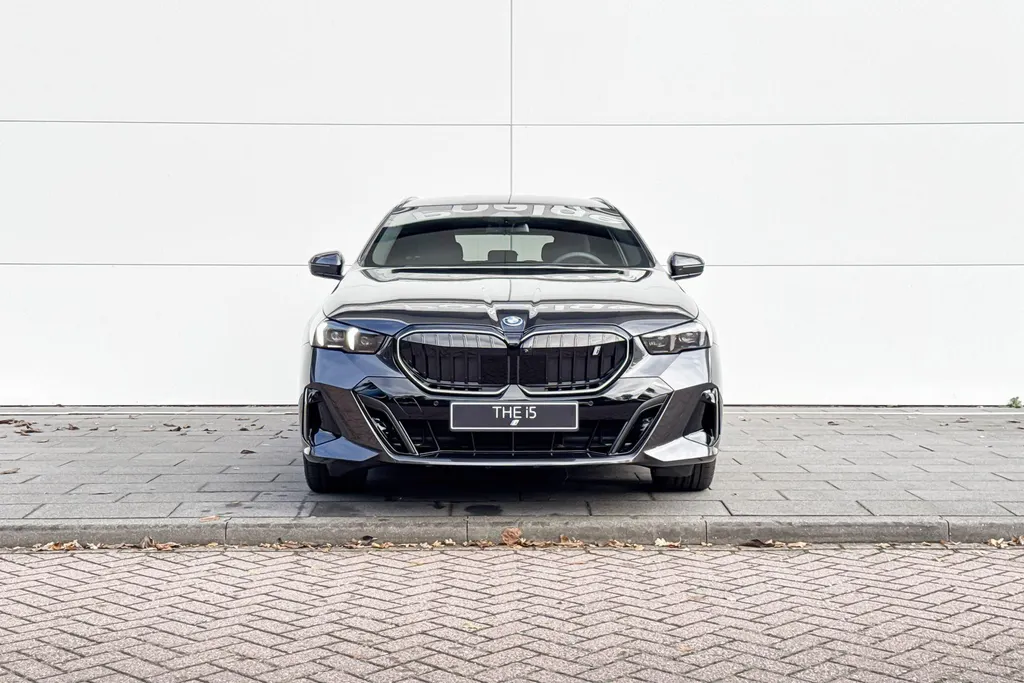 BMW i5 Touring eDrive40 M Sport Edition 84 kWh