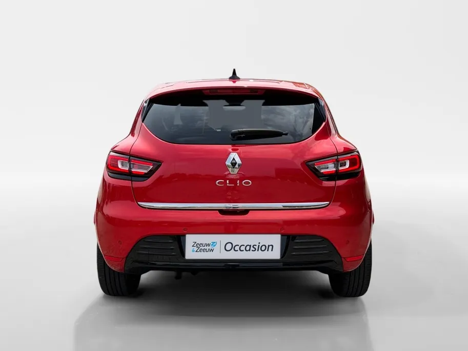 Renault Clio 90PK TCe Intens | 1e eigenaar | Camera | Parkeersensoren | Climate Control | Lichtmetalen Velgen | Full LED | Half Leder | Bluetooth |
