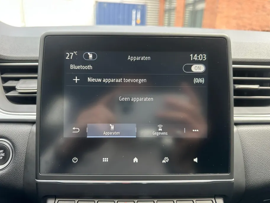 Renault Captur 1.6 E-Tech Hybrid 145 Intens | Automaat | Apple Carplay & Android Auto | Camera | Parkeersensoren | LMV | Cruise & Climate Control | 12 Maanden BOVAG Garantie