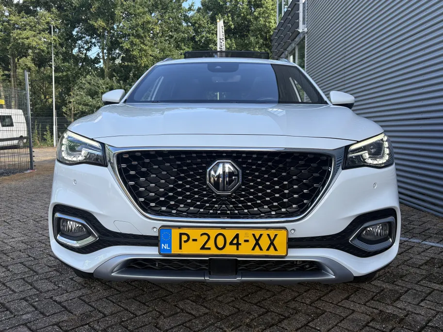 MG EHS 1.5 TGDI Luxury | Panorama Dak | Navi | Camera | Automaat  | Leer | Cruise | Apple Carplay/Android Auto | Voorstoelen verwarmd