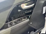 Kia e-Niro ExecutiveLine 64 kWh | Trekhaak | JBL | Memory stoelen | Stoel/stuurverwarming | Stoel ventilatie |