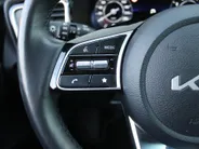 Kia Ceed 1.0 T-GDi DynamicPlusLine | Stuur-/stoelverwarming | Camera | Draadloos laden | LED | Dodehoek detectie | 16' LM |