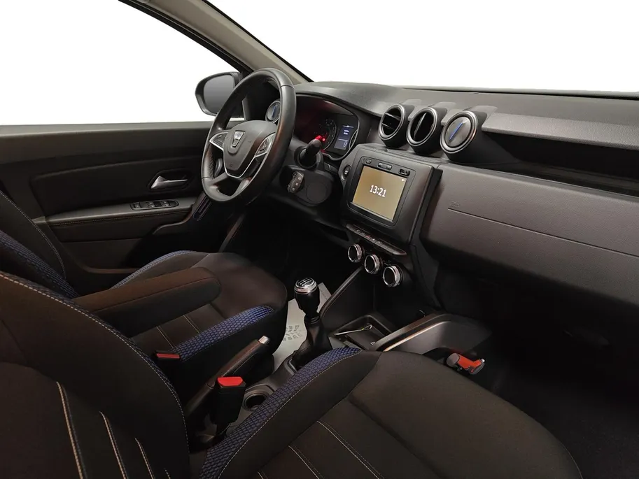 Dacia Duster 1.0 TCe Bi-Fuel Serie Limitee 15th Anniversary NAVI AIRCO CAMERA PARKEERSENSOREN CRUISE CONTROLE LM VELGEN HOGE INSTAP  ZEER MOOIE AUTO OP LPG 12 MAANDEN GARANTIE
