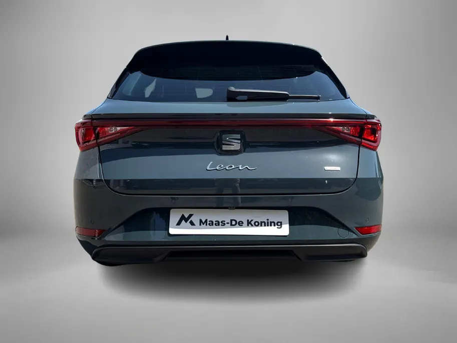 SEAT Leon Sportstourer Style Business Intense 1.5 TSI Phev Technology Pakket | Keyless | Elektrische achterklep | Herwaardering!