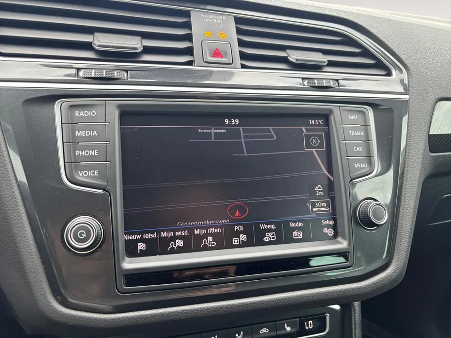 Volkswagen Tiguan 2.0 TSI 4Motion Highline | Trekhaak | Adapt. Cruise Control | Stoelverwarming | Climate Control | Parkeersensoren |