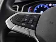 Volkswagen Taigo 1.0 TSI 110pk DSG R-Line · Camera · Apple/Android Car Play · Navigatie · P-Sensoren · Stoelverwarming · 18'' Inch ·