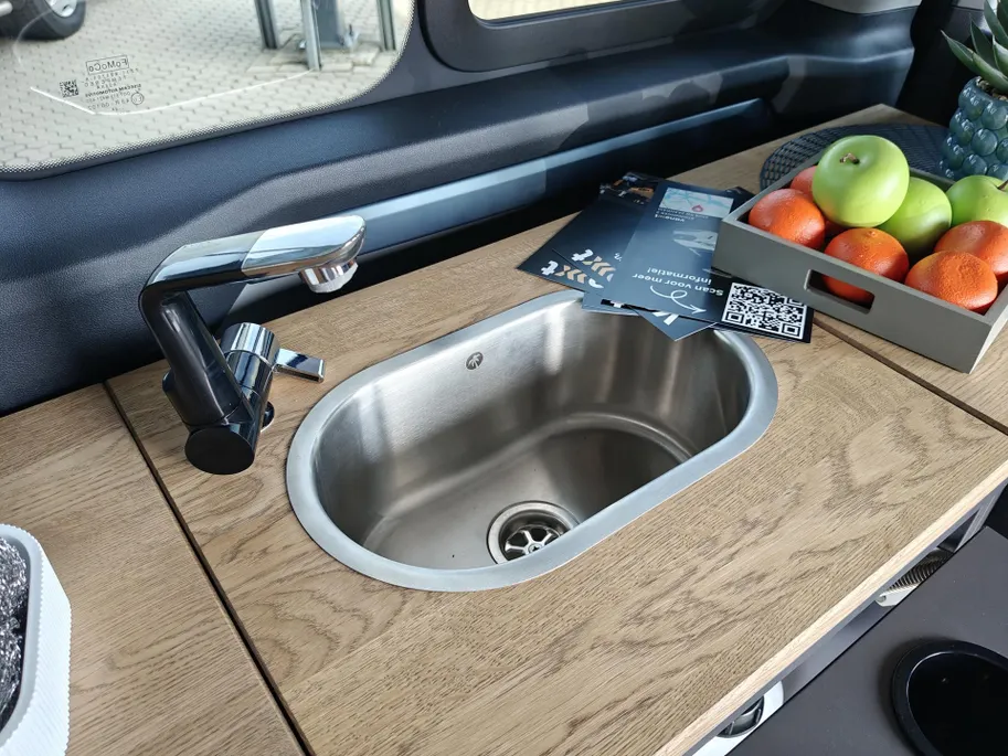 Ford Tourneo Custom VANEXXT 340 2.5 PHEV L1H1 Active | POLIMER HEFDAK | PRO POWER ONBOARD | 4 SLAAPPLAATSEN | 5 ZITPLAATSEN
