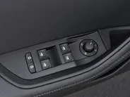 Škoda Superb Combi 1.4 TSI iV 218pk DSG Business Edition Plus · Camera · Inklap. Trekhaak · Stoelverwarming · Keyless · ACC · Apple/Android Car Play · Garantie t/m 17-06-2028 of 100.000km