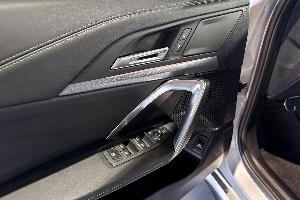 BMW iX1 eDrive20 67 kWh