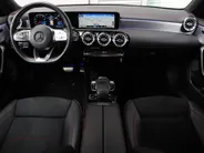 Mercedes-Benz CLA 200 Business Solution AMG l Keyless l Achteruitrij camera l Ambiente lichtpakket