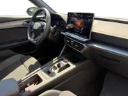 CUPRA Formentor 1.5 TSI e-Hybrid Business Panoramadak | Stuur verwarming etc! | Trekhaak | Super compleet en helemaal nieuw!