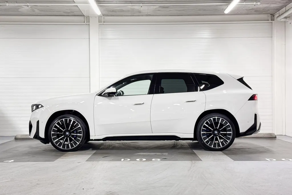 BMW iX3 50 xDrive