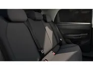 Volkswagen ID. Polo Life 37 kWh accu, 116 PK · Zijruiten achter en achterruit getint ·