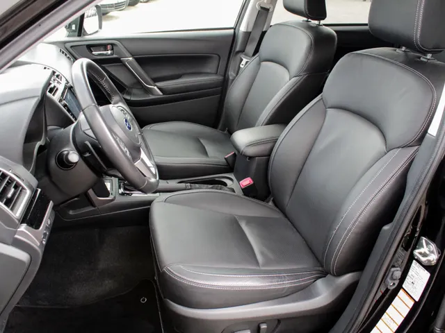 Subaru Forester 2.0 Premium Automaat | Navi | Cruise | Leder | Panodak | Lm-Velgen | Trekhaak