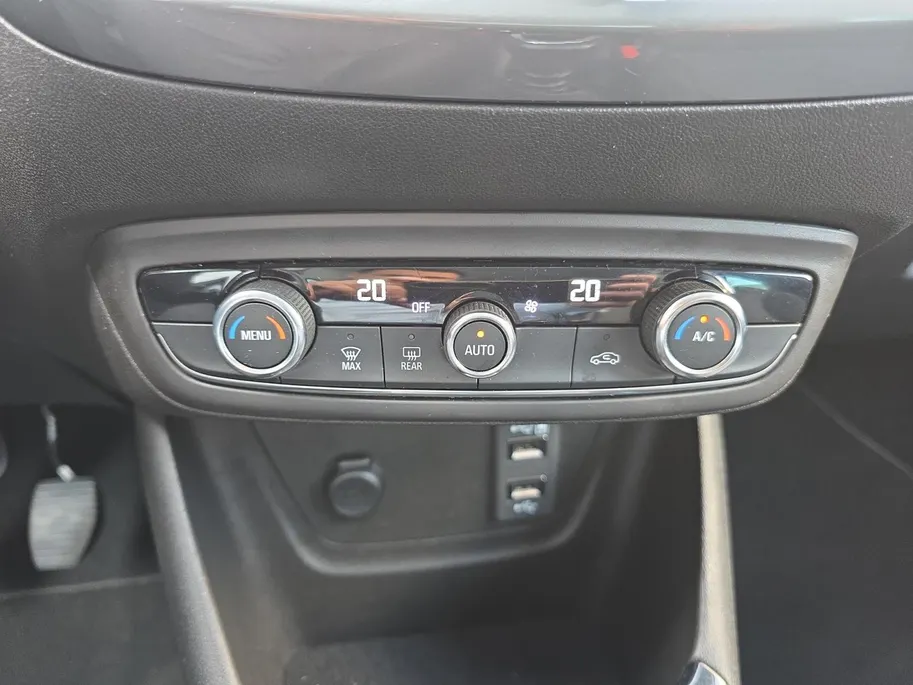 Opel Crossland 1.2 Turbo Elegance | Navigatie | 360 camera | Climate Control | Led koplampen | Cruise Control | Dodehoek detectie | 12 maanden garantie