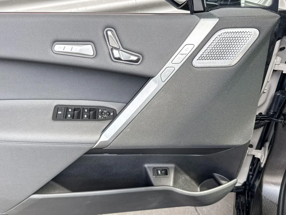 BMW iX xDrive M70 112 kWh