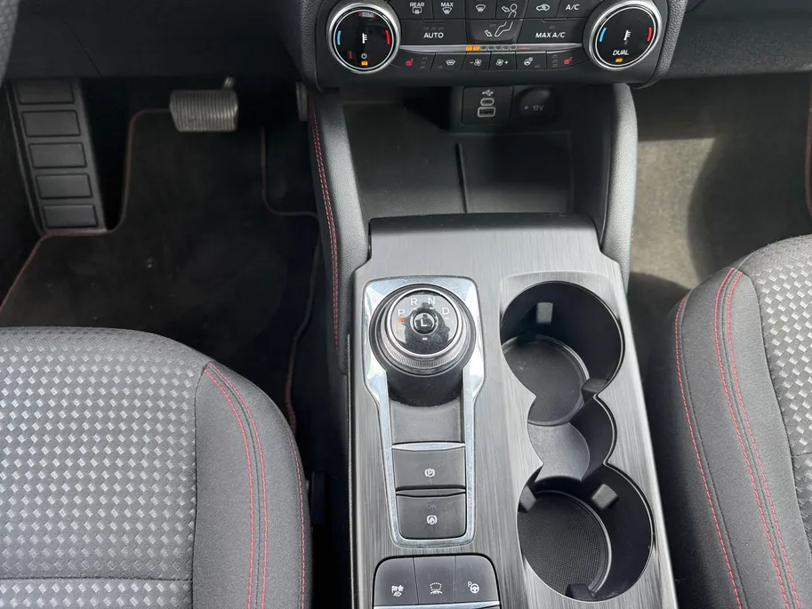 Ford Kuga 2.5 PHEV ST-Line | winter Pack | Technology Pack | Apple Carplay & Android Auto | Driver Assistance Pack |