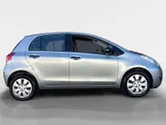 Toyota Yaris 1.3 VVTi Comfort | Airco | Elektrisch verstelb. spiegels | 12 maanden BOVAG garantie