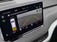 Škoda Enyaq iV 80 204pk · Navigatie · Apple/Android Car Play · Achteruitrijcamera · Stoelverwarming ·
