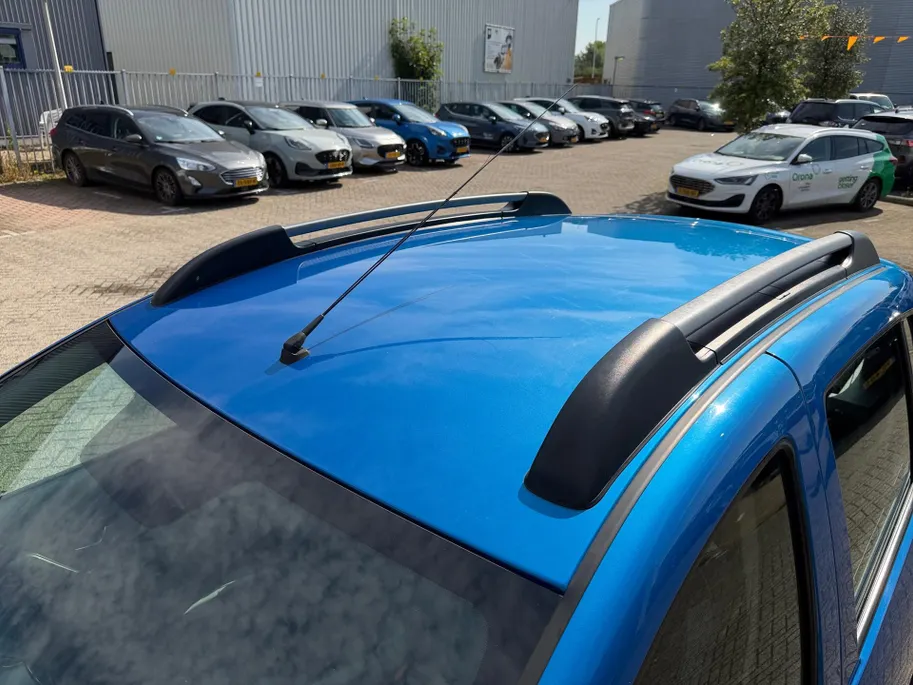 Dacia Sandero Stepway 0.9 TCe SL | Cruise control | Elektr. ramen voor en achter | Navigatie | Parkeersensor achter | DAB | Airco | Lichtmetalen velgen | Bovag garantie |