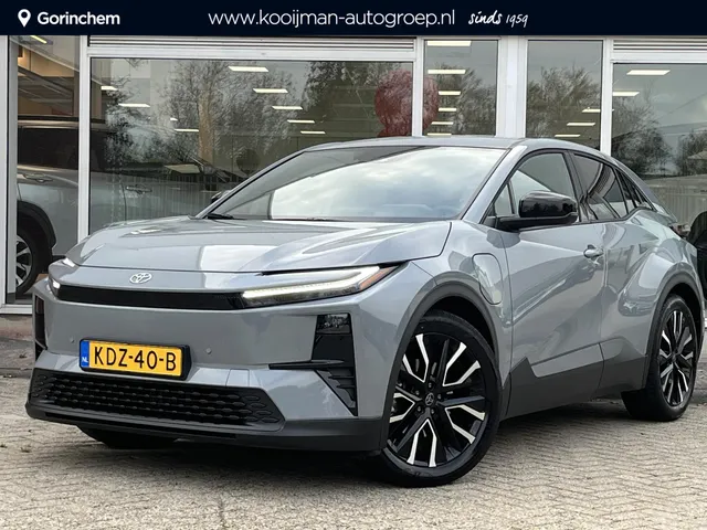 Toyota C-HR+