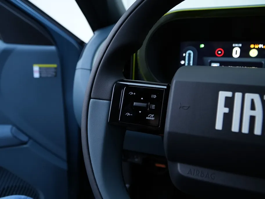Fiat Grande Panda 1.2 Hybrid 100 PK Icon | Pack Style | Carplay | Airco | Cruise