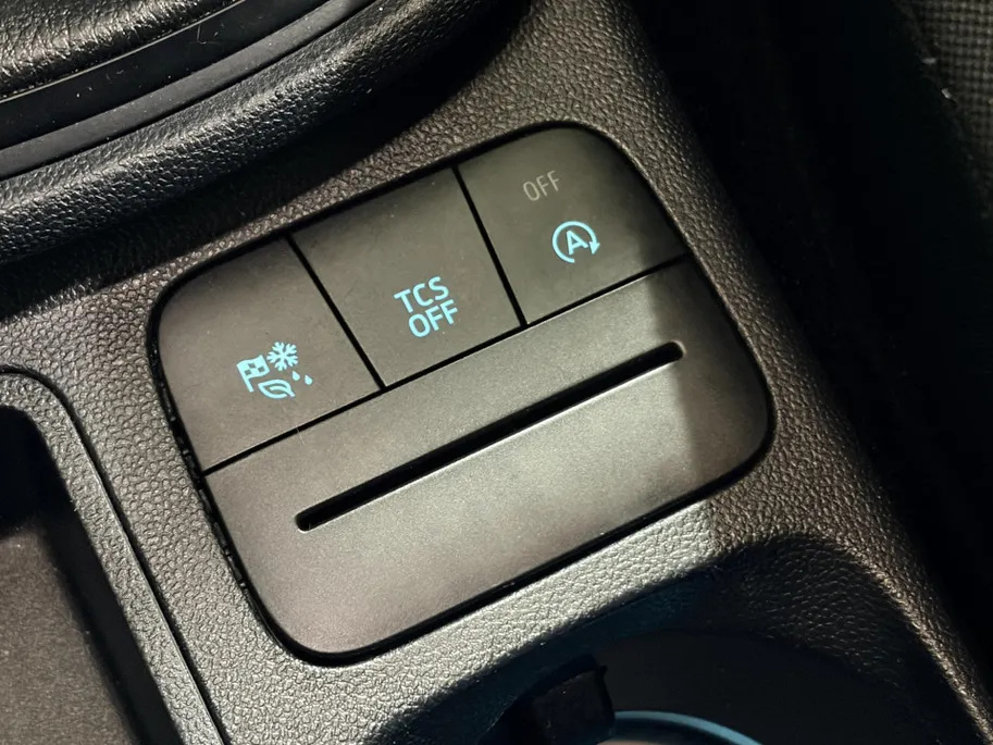 Ford Fiesta 95PK EcoBoost ST-Line | Keyless | Lichtmetalen Velgen | Climate Control | Apple CarPlay/Android Auto | LED Dagrijverlichting | Cruise Control | Armsteun | Elektrische Ramen & Spiegels |