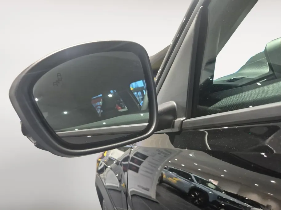 Renault 5 comfort range techno 52 kWh | Direct leverbaar | €1.600,- korting | LMV | ACC | Apple carplay & Android Auto | All weather banden | op = op