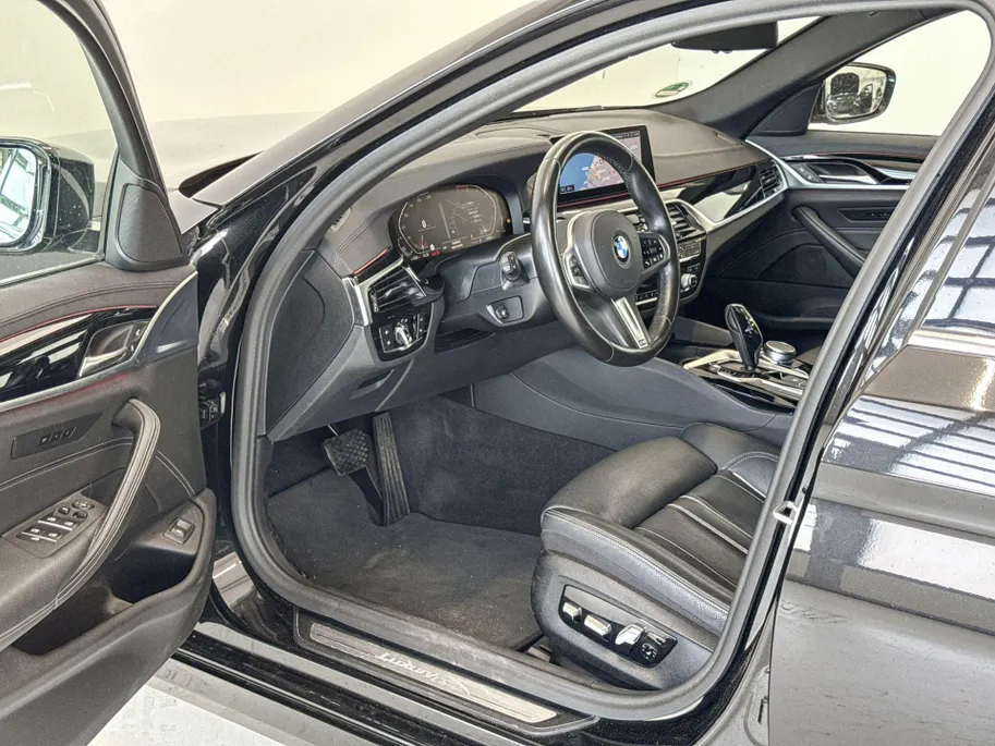 BMW 5 Serie Touring 520i High Executive Edition