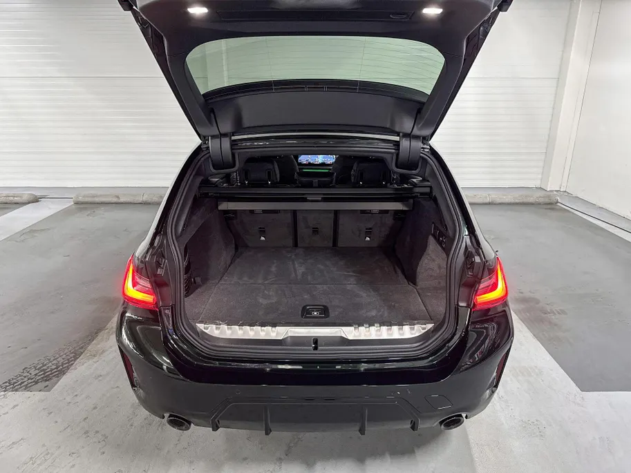 BMW 3 Serie Touring 330e Touring