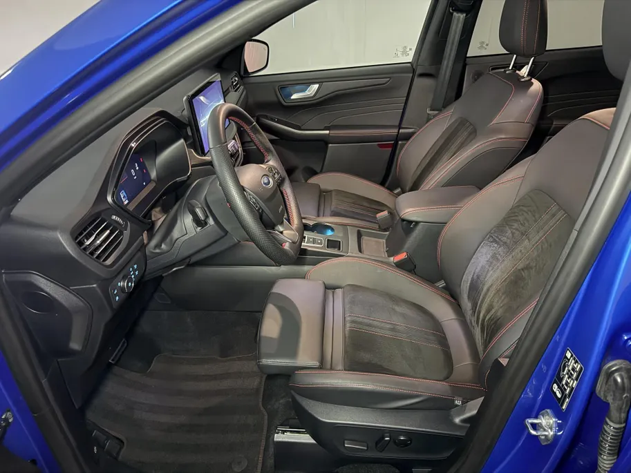 Ford Kuga 2.5 PHEV ST-Line X 243 PK | Winter Pack | Matrix Led Koplampen | AGR Voorstoelen