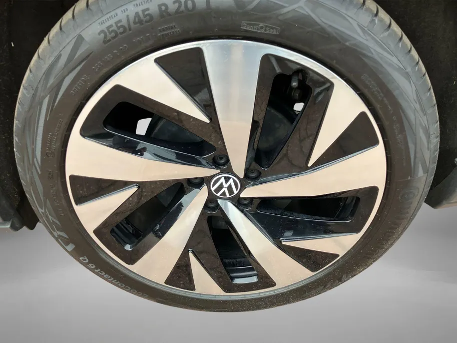 Volkswagen ID.4 Pro Advantage 77kWh 174PK · Apple Carplay/Android Auto · Stoelverwarming · Parkeersensoren · Fabrieksgarantie t/m 28-12-2027 of 100.000Km