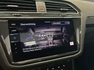 Volkswagen Tiguan 1.4 TSI 245pk DSG eHybrid Life Business · Panoramadak · 360 Camera · Inklap. Trekhaak · Head-Up Display · Dodehoeksensor · Parkeer Assistent ·