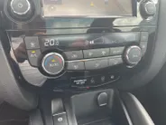 Nissan QASHQAI 1.6 Tekna 1ste eigenaar| Navigatie| Panoramadak| Stoelverwarming| Voorruitverwarming|360 graden camera| Dealeronderhouden| All seasonbanden|