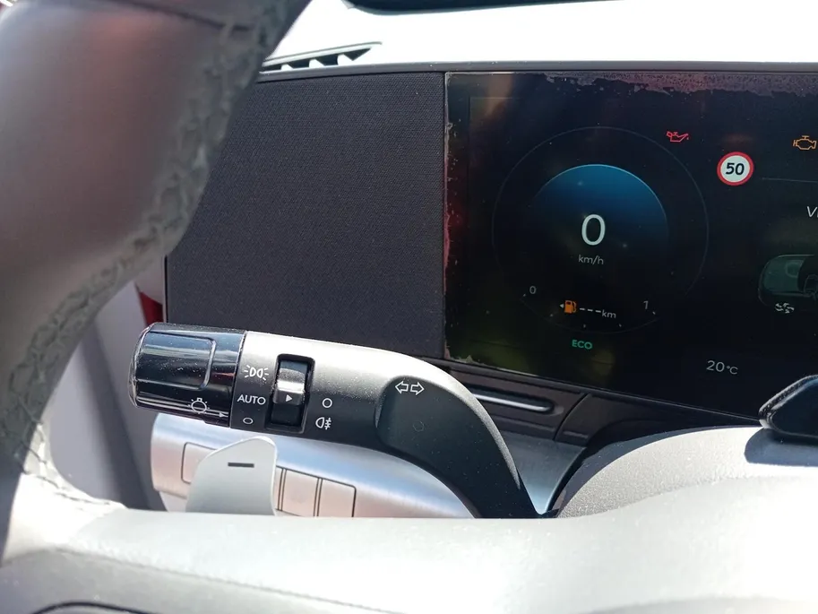 Hyundai Kona Premium Sky | ! Als nieuw! | Vol Opties | NU Incl. 12 maanden garantie, APK, Onderhoudsbeurt etc. Premiumpakket gratis! |