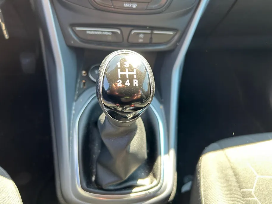 Ford B-MAX 1.0 EcoBoost Style | Super Praktisch! | Navigatie | Parkeersensoren | Climate Control | NU Rijklaarprijs! Incl. 12 maanden garantie, APK, Onderhoudsbeurt etc. Premiumpakket gratis! |