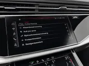 Audi Q8 55 TFSIe 280kW/381PK quattro Pro Line S · Panoramadak · Leder · 360°Camera + Parkeersensoren · Trekhaak ·