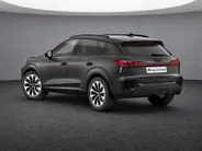 Audi Q3 e-hybrid S edition 272 PK · Trekhaak elek. wegklapbaar · Tech plus · Glazen panoramadak