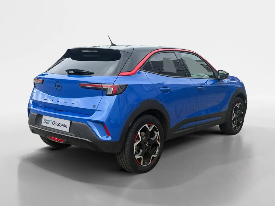Opel Mokka-e GS Line 50-kWh 11kw bl. | SOH 99% | Navigatie | Stoel/Stuurverwarming | Adapt. Cruise Control | Apple/Android Carplay | 12 maanden Bovag ! |