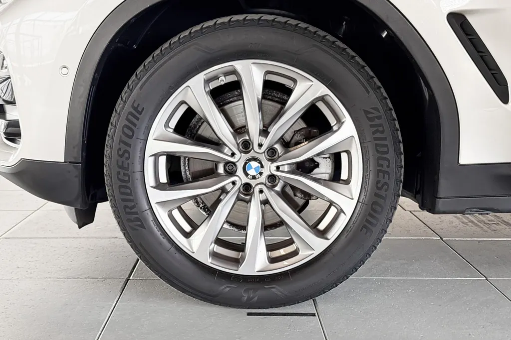 BMW X3 xDrive20i Business Edition Executive Individual