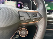 CUPRA Leon 1.5 TSI e-Hybrid DSG-autom. Business elektr. WLTP tot 130km | Camera | Stoel/Stuurverwarming | Adaptief Cruise Control | Dodehoek Detectie | Climate Control | DAB | Navigatie | Full Led | Keyless