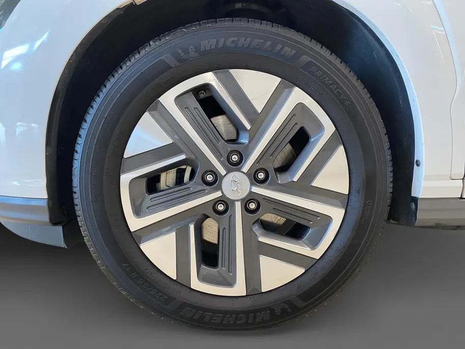 Hyundai Kona EV | 64 KWH | COMFORT | APPLE CARPLAY | CAMERA | DEALERONDERHOUDEN |