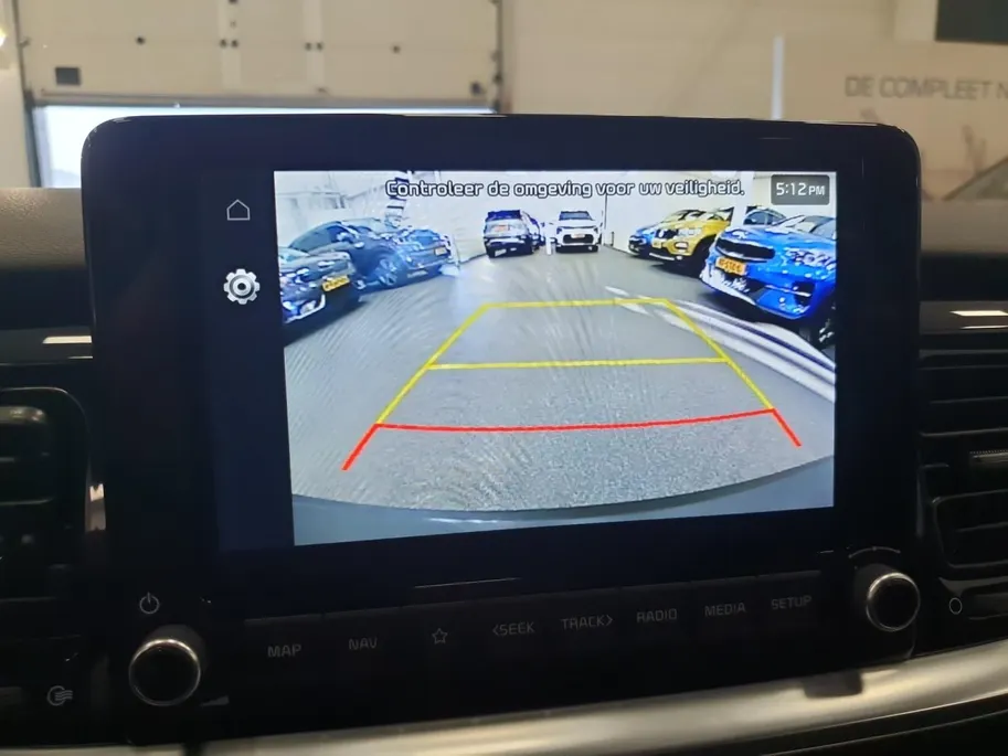 Kia Stonic 1.0 T-GDi MHEV DynamicPlusLine Navi | Stoel en stuurverwarming | Camera | Keyless met startknop | Apple Carplay / Android Auto | Getinte ramen achter | Fabrieksgarantie | NAP