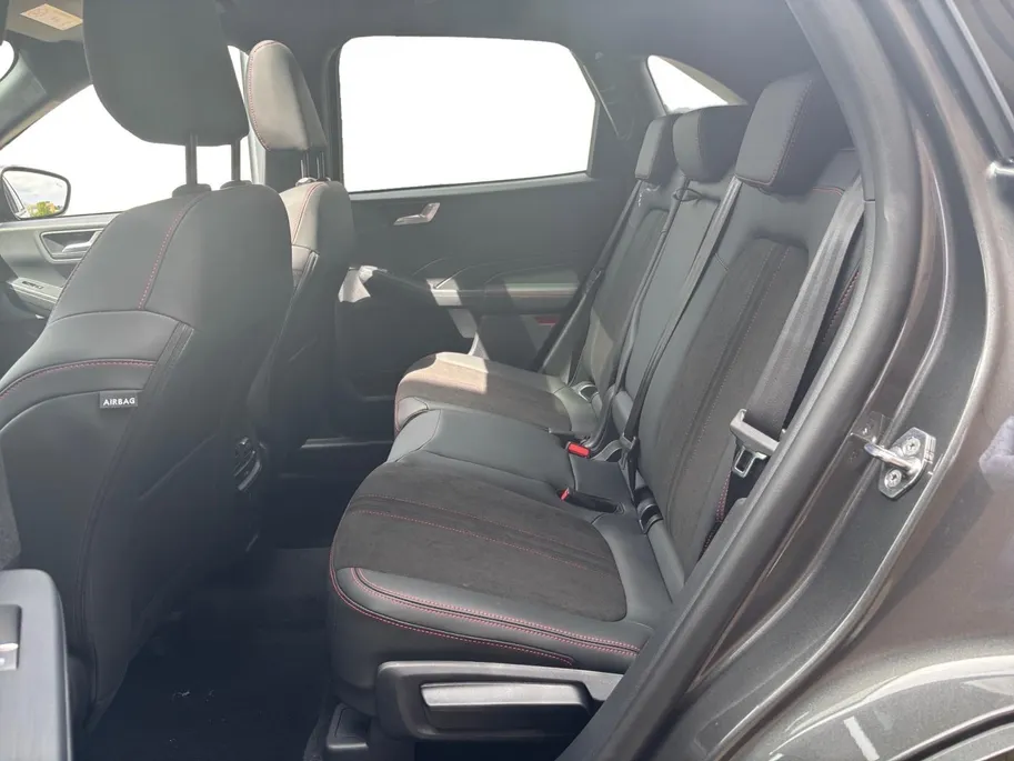 Ford Kuga 2.5 PHEV ST-Line X | Trekhaak | Panorama dak | B&O audio | Memory stoelen