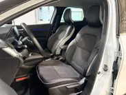 Renault Captur 145PK E-Tech Full Hybrid Techno Automaat | 1e eigenaar | Navi | Climate Control | Apple CarPlay/Android Auto | Camera | Parkeersensoren | Lichtmetalen Velgen | Cruise Control | Full LED |