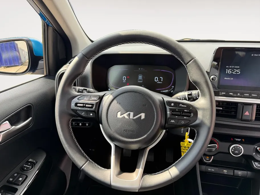 Kia Picanto 1.0 DPI DynamicLine 1e Eigenaar | Cruise control adaptief en stuurhulp | Camera | Navigatie | Carplay & Android Auto | Fabrieksgarantie tot 5-2-2032 + 3x 1 jaar* | NAP